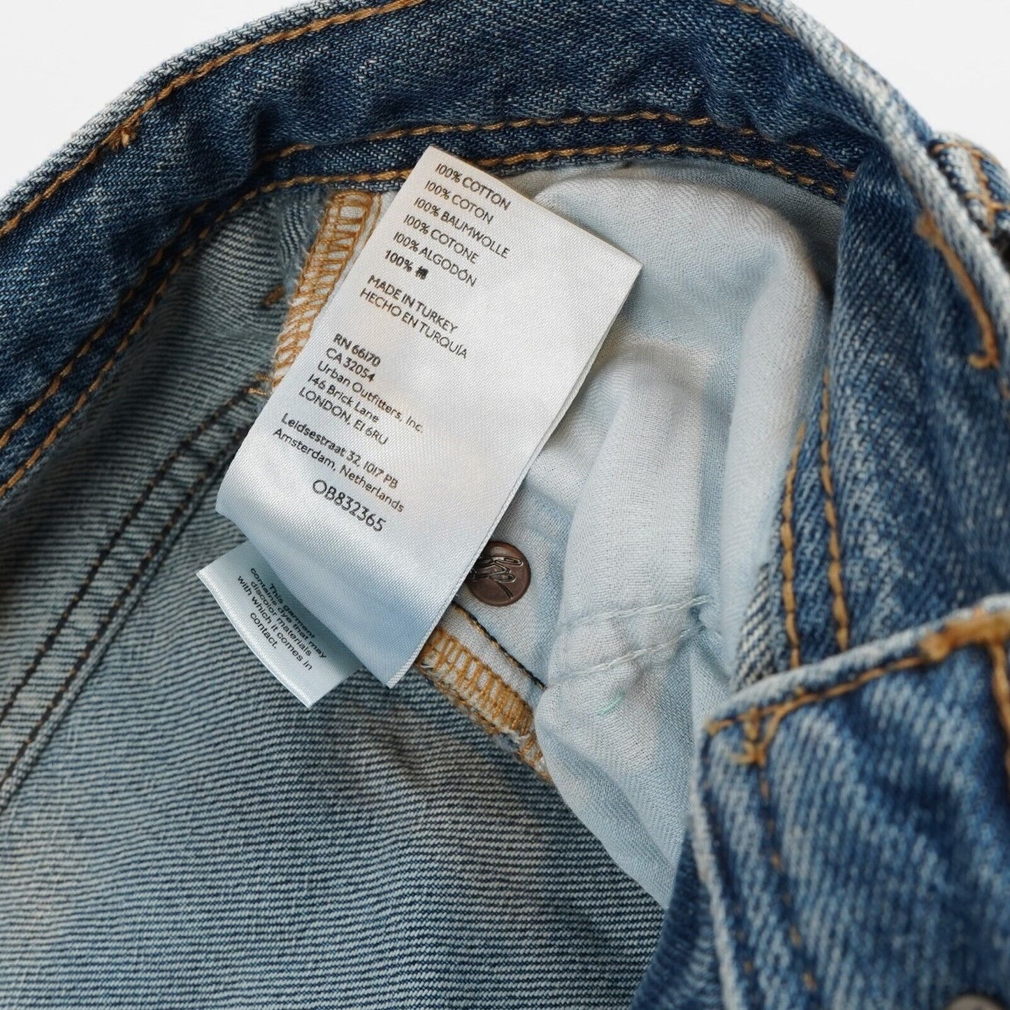 Free People Maggie Straight Leg Jeans Mid Rise Raw Hem - 30