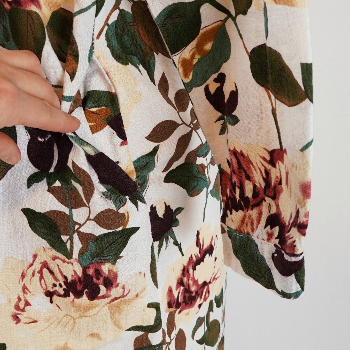 All Over Floral Print Cotton Shift Dress - L