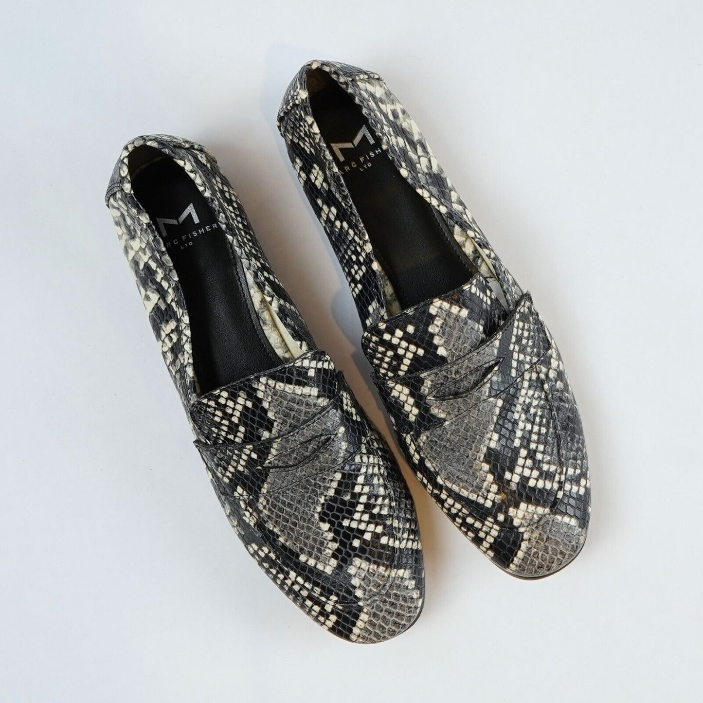 Marc Fisher 'Chang' Snake Embossed Loafer Flat - 8
