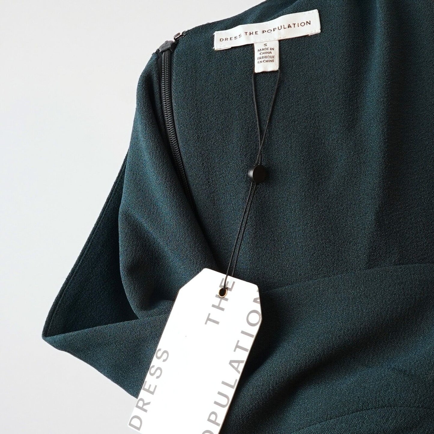 Dress the Population Sandra Plunge Crepe Trumpet Gown in Pine Green - S