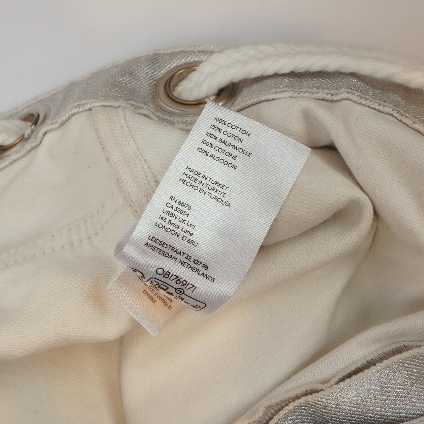 Free People Moxie Metallic Silver Low-Slung Barrel Jeans - 29