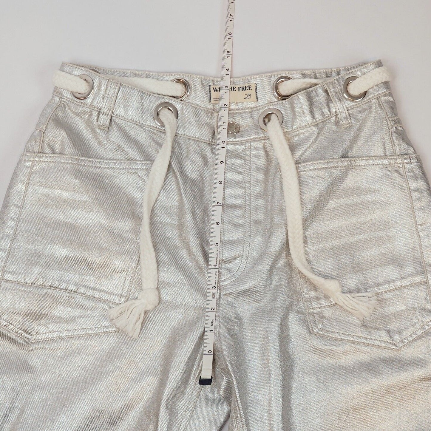 Free People Moxie Metallic Silver Low-Slung Barrel Jeans - 29