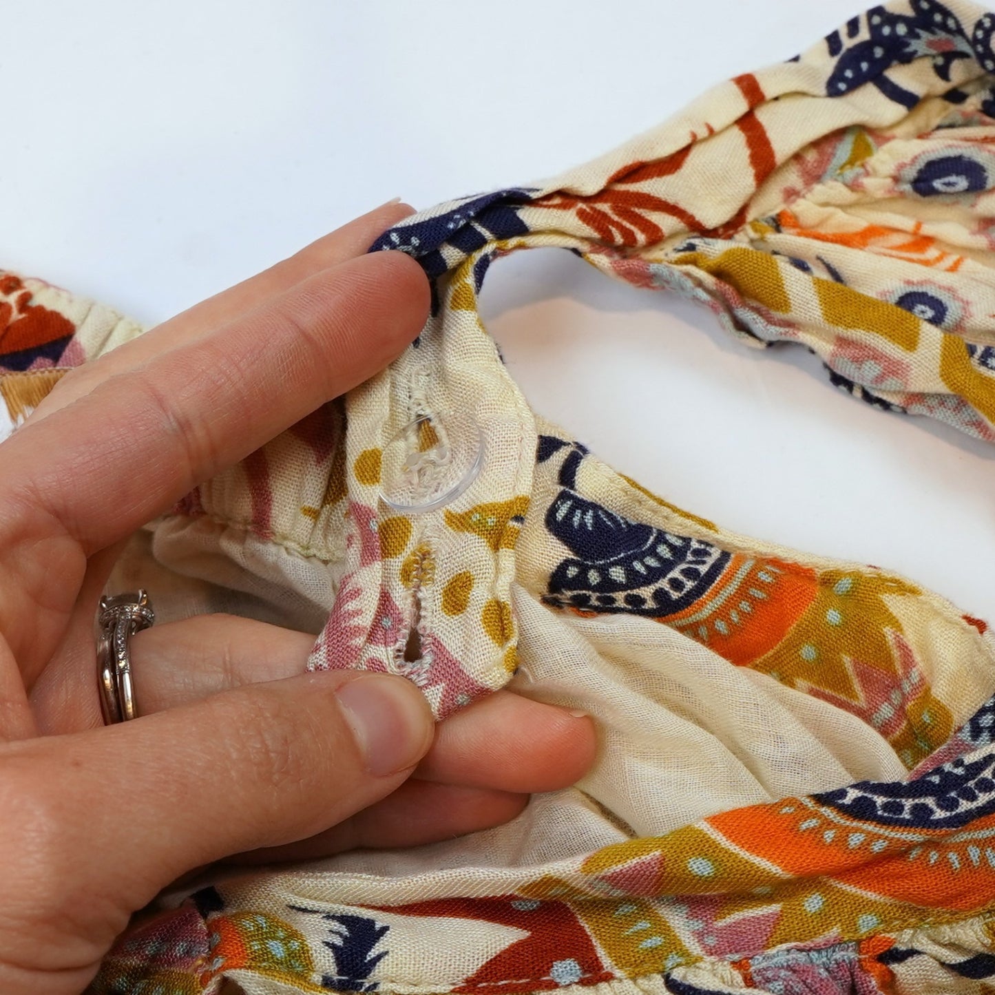 House of Harlow Tiered Floral Flutter Sleeve Midi Dress - M