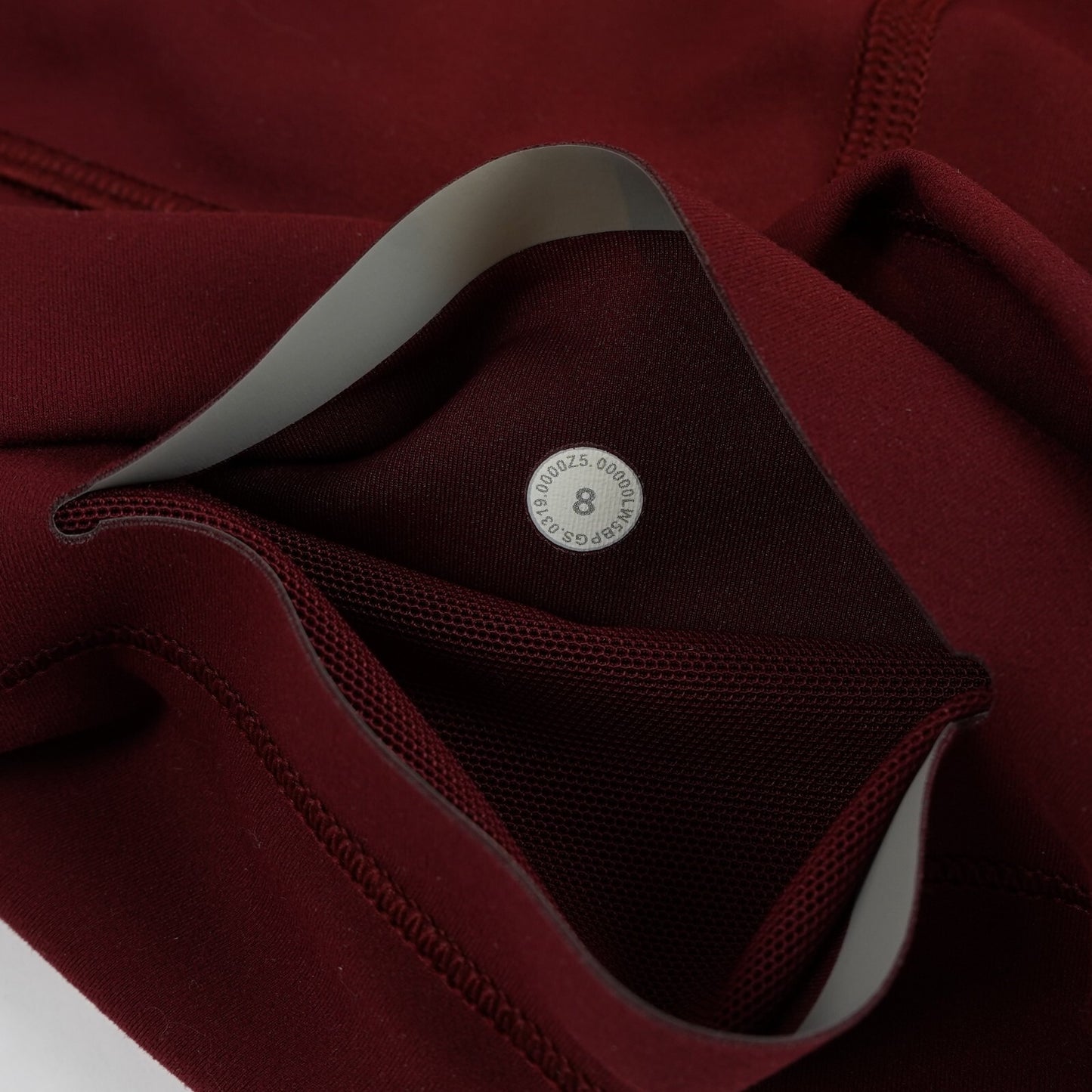 Lululemon In Movement Tights 25" Garnet - 8