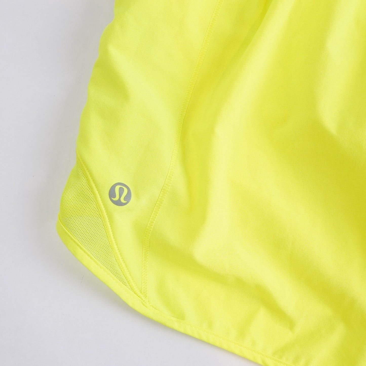 Lululemon Hotty Hot Shorts Highlight Yellow Long 4" - 6