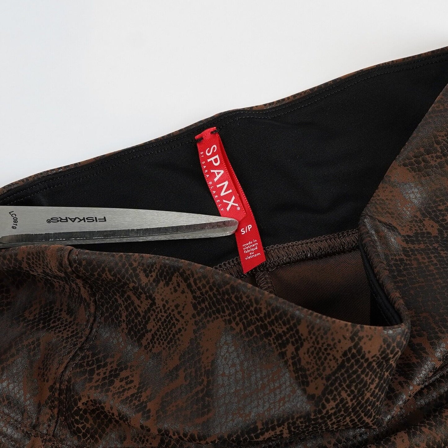 Spanx Snake-Printed Faux Leather Leggings Brown - S