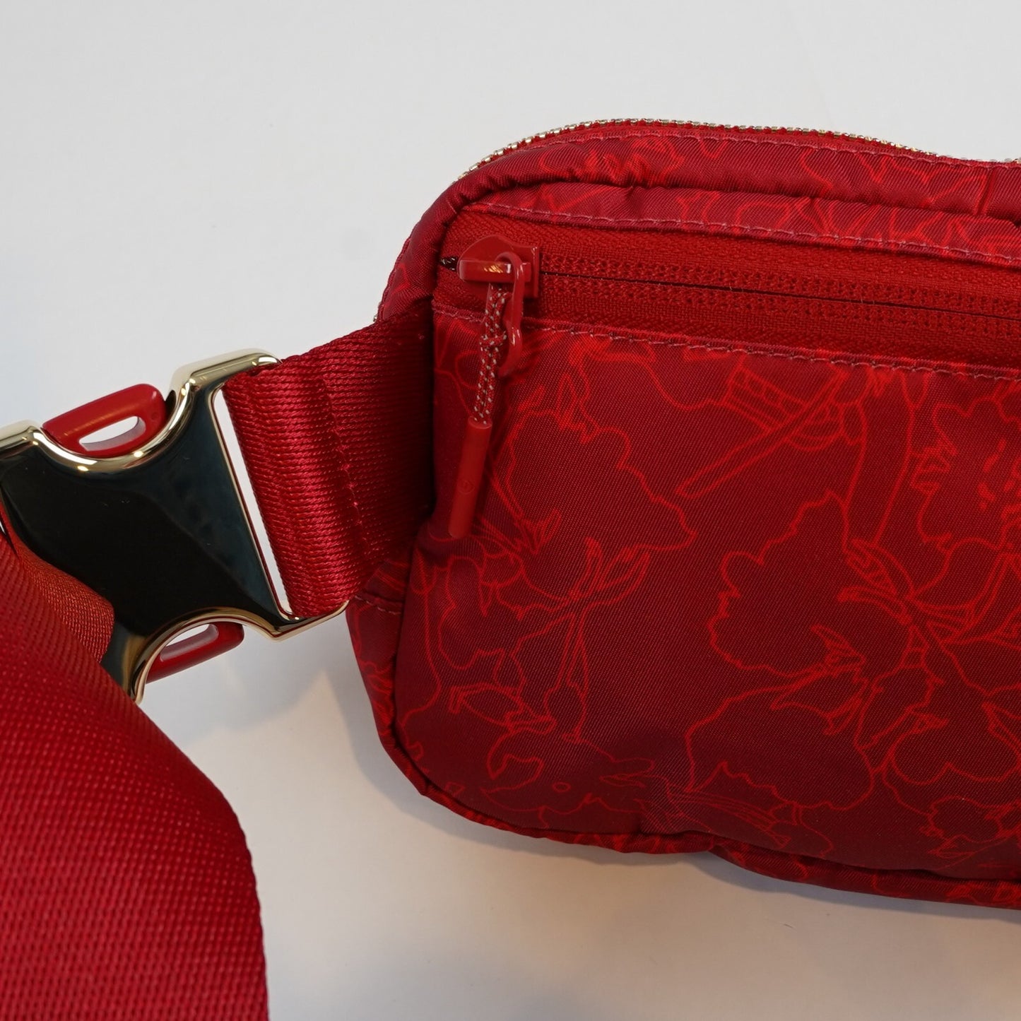Lululemon Belt Bag 1L - Red Lunar New Year Year of the Snake