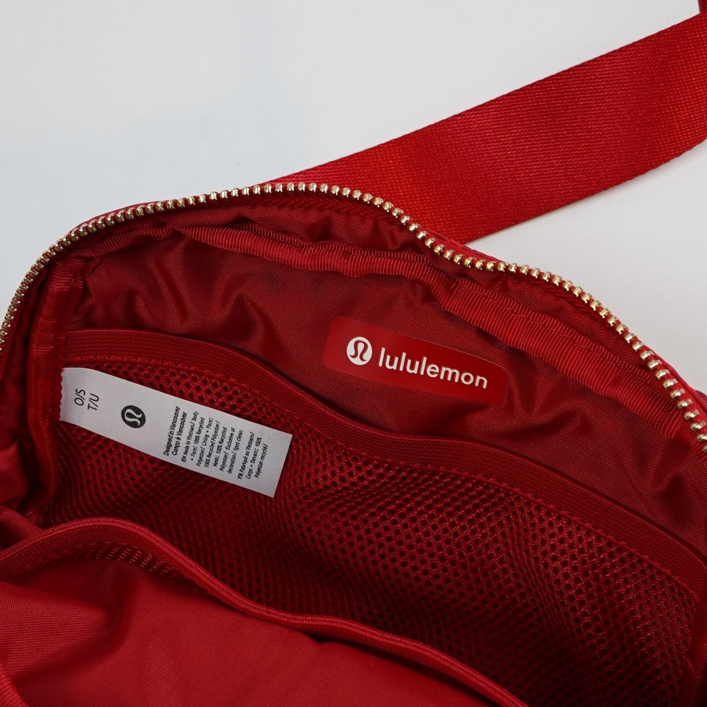 Lululemon Belt Bag 1L - Red Lunar New Year Year of the Snake
