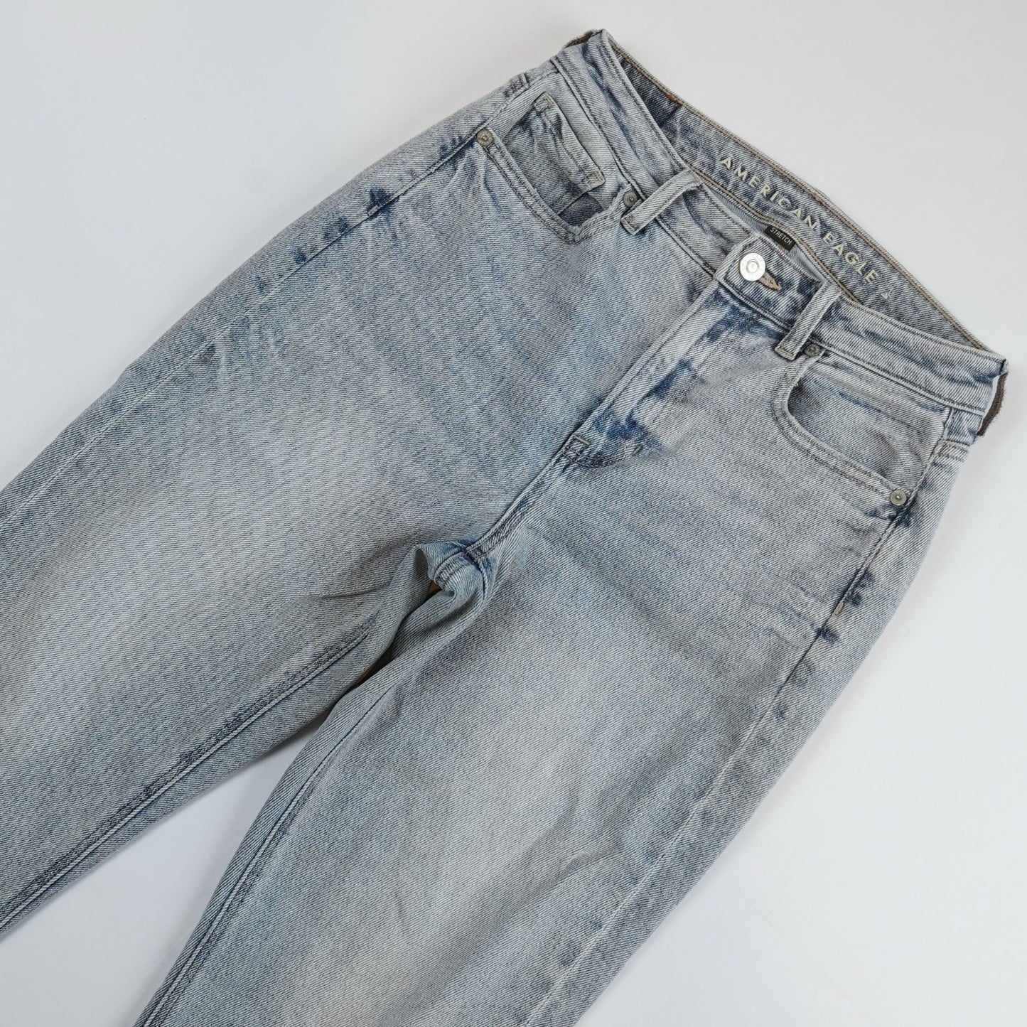 American Eagle Mom Straight Jeans Light Wash - 0 Short
