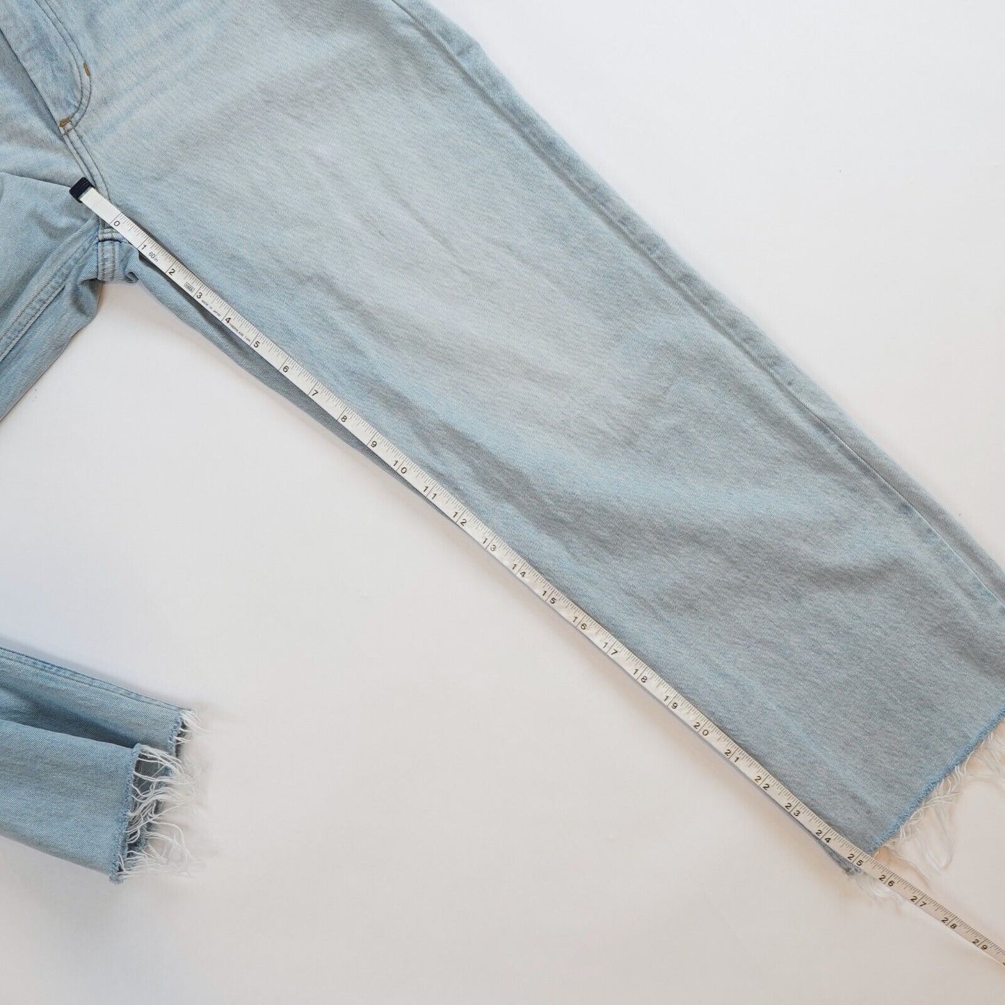 Elizabeth and James Distressed Wide Leg Crop Jeans - 29