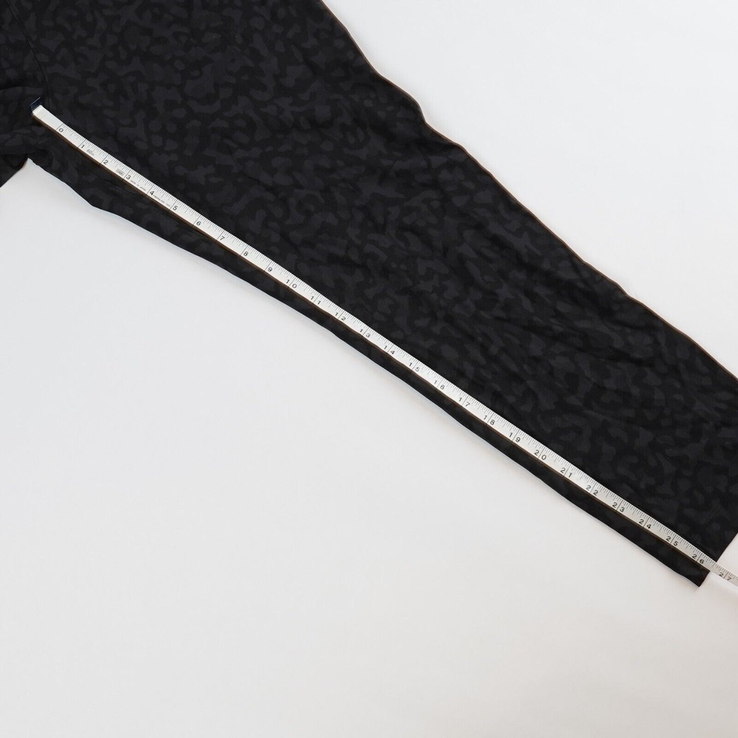 Lululemon On The Fly 7/8 Pant Formation Camo Luxtreme - 6