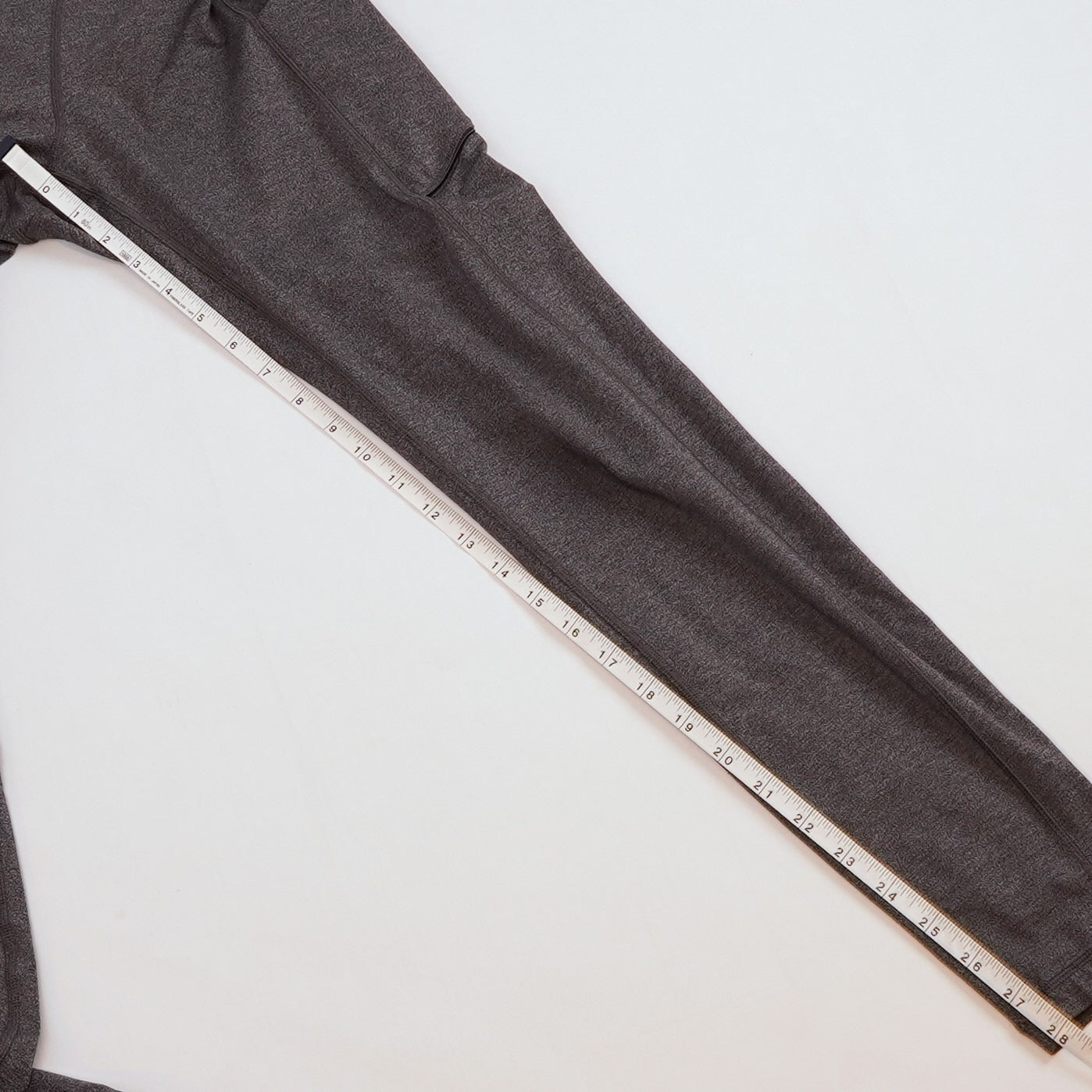 Lululemon Speed Up Tight *28" Luxtreme Heathered Grey Black - 8