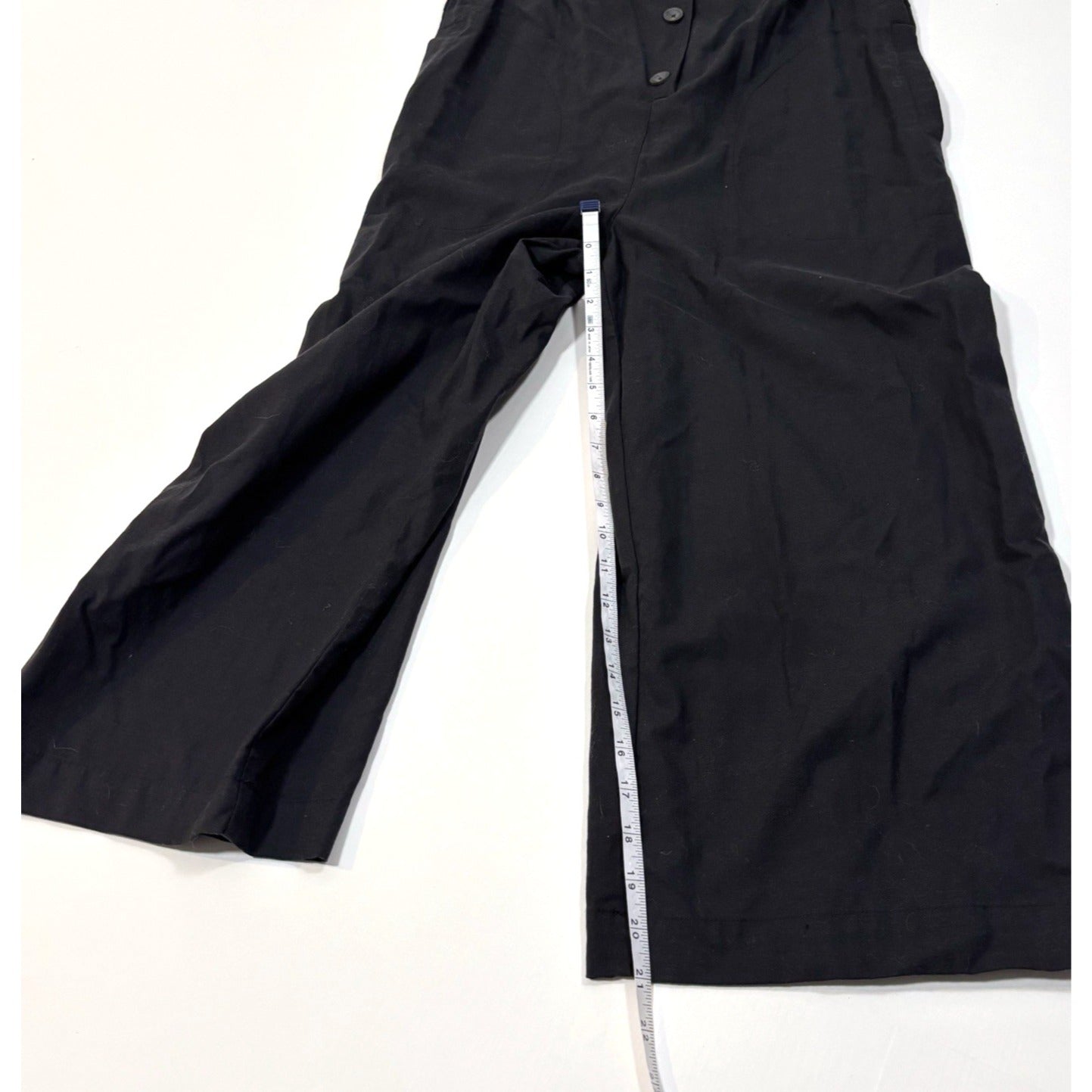 Leo & Sage Sleeveless Wide Leg Jumpsuit V Neck Black Pockets - S