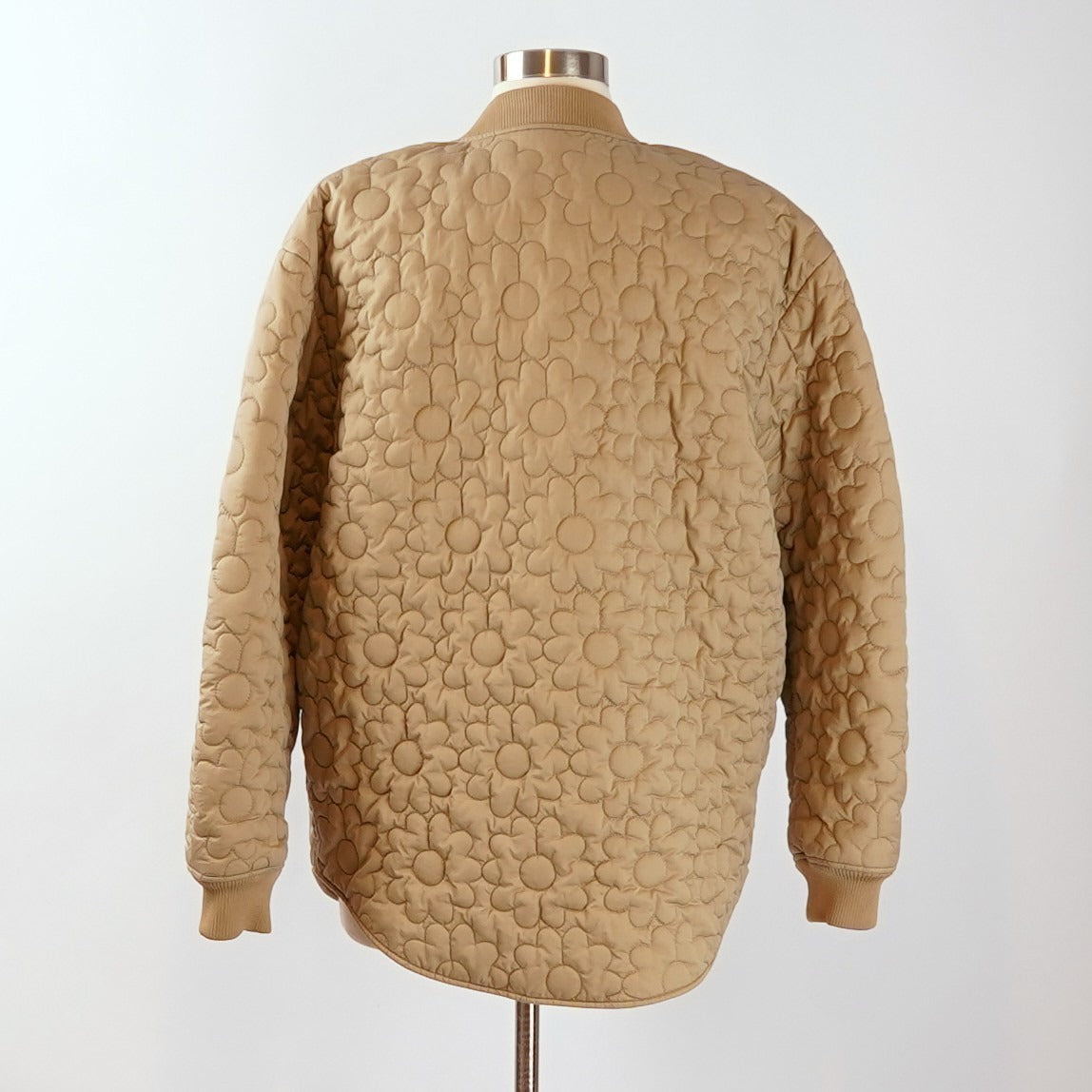 & Other Stories Oversized Floral Quilted Jacket Beige - 6