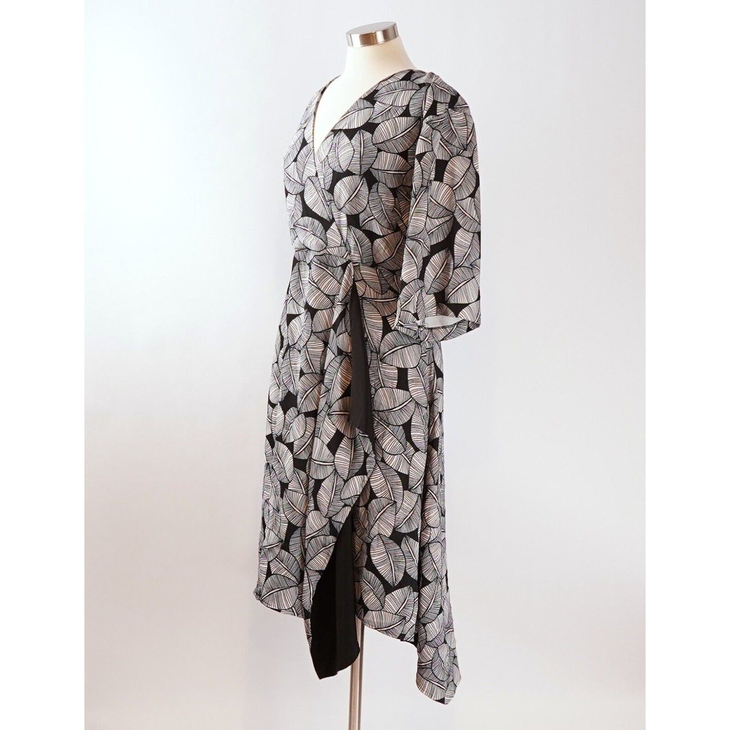 Natori Leaves of Paradise Asymmetrical Dress - 8