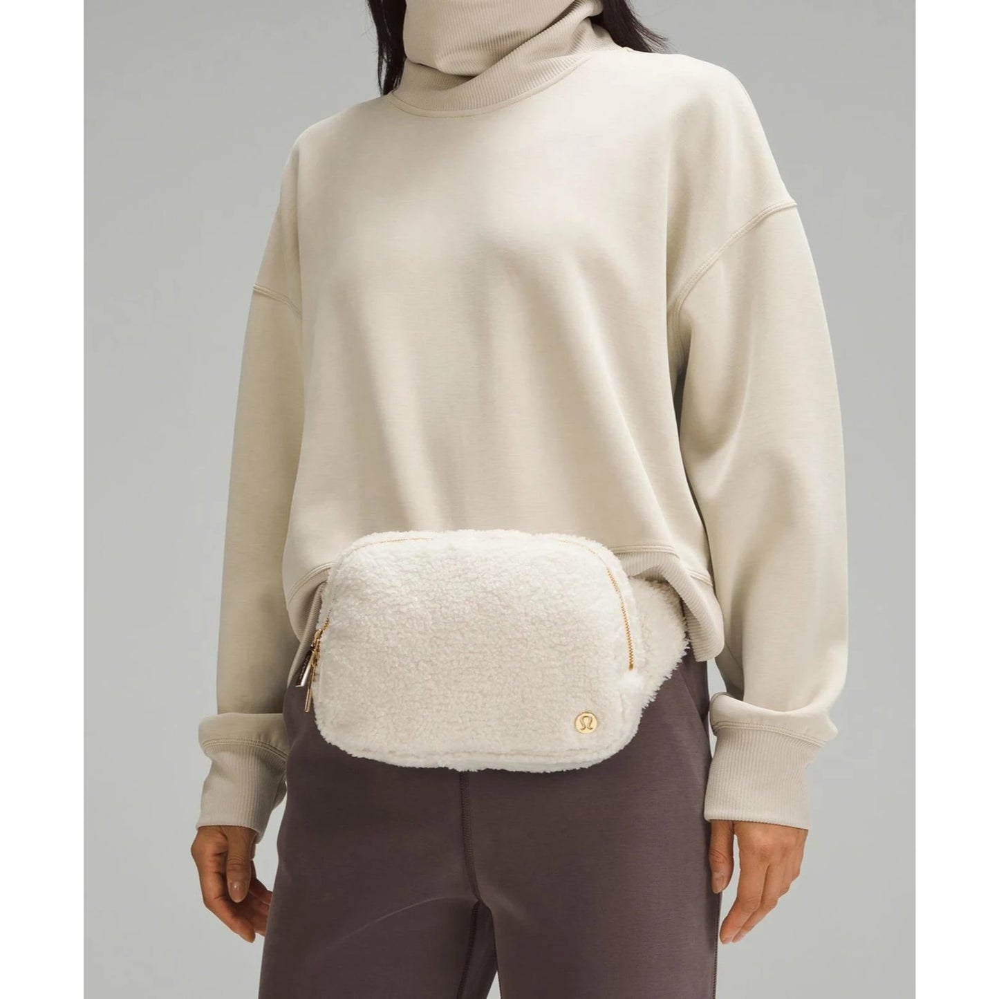 Lululemon Everywhere Belt Bag Large 2L Sherpa Fleece White Opal Gold