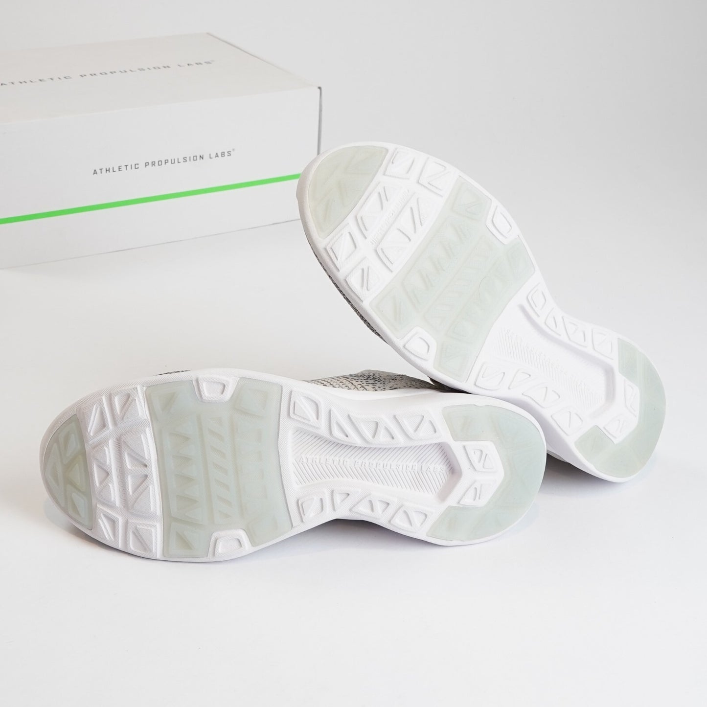 APL TechLoom Breeze Clay/Asteroid/Ombre - Men's 7/Women's 8.5