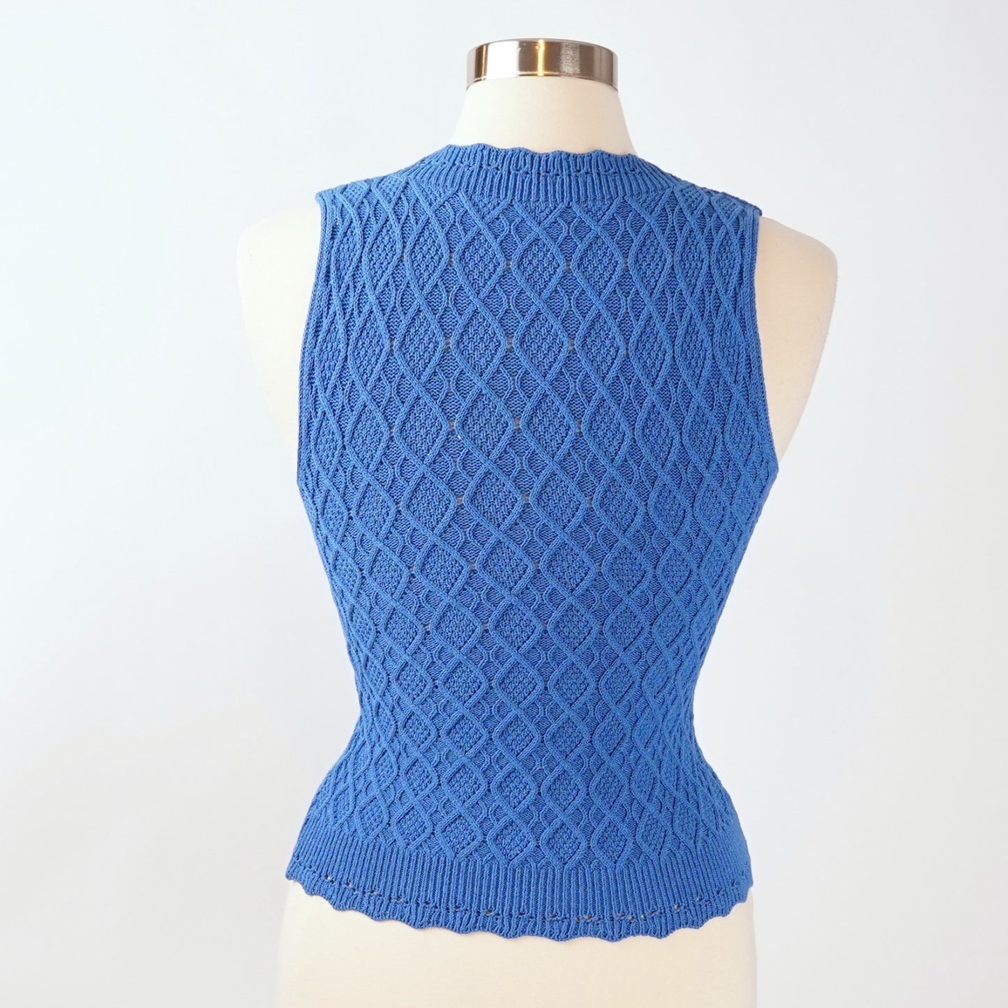 Blue Sleeveless Scalloped Hem Knit Blouse - M