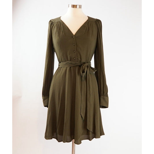 Gal Meets Glam Savannah Belted Crepe Dress - 2