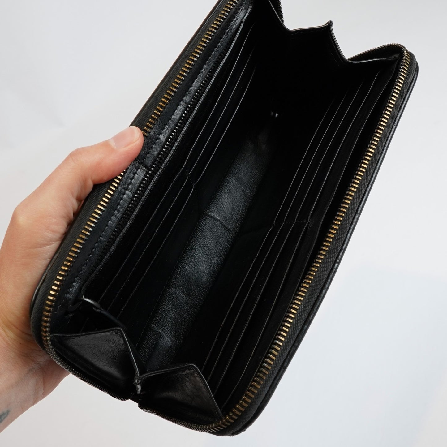 Bottega Veneta Continental Black Intrecciato Leather Zip Wallet 8.5in Oversized