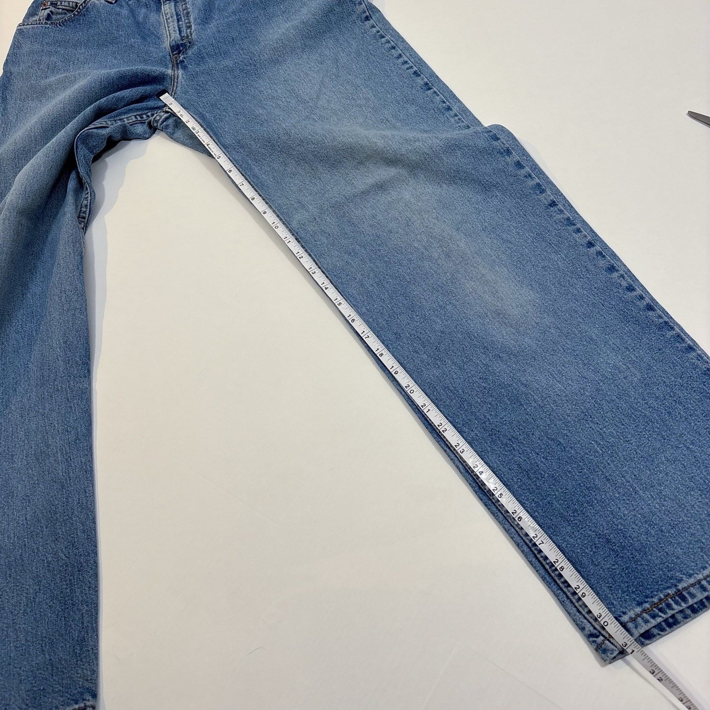 Vintage Levi's Wide Leg 965 Womens Medium Wash Jeans USA Made 31x31