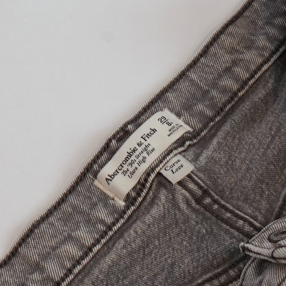 Abercrombie & Fitch 90's Straight Ultra High Rise Curve Love Jeans Gray - 29
