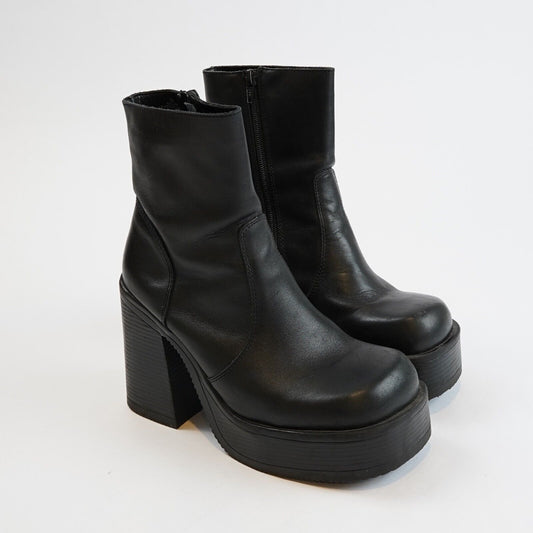 Steve Madden "Co-Op" Leather Platform Boots - 8.5 - Vintage Y2K 90s