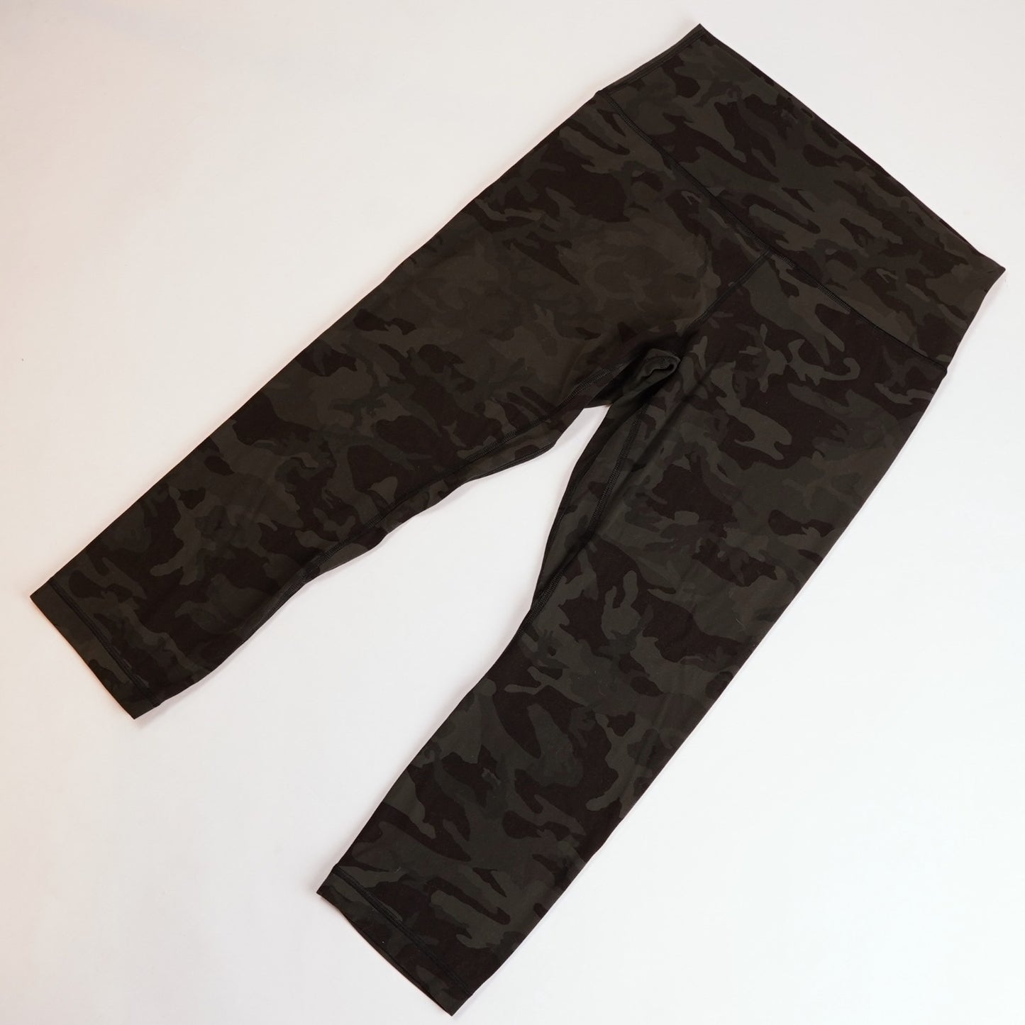 Lululemon Align Camo Crop Leggings - 8