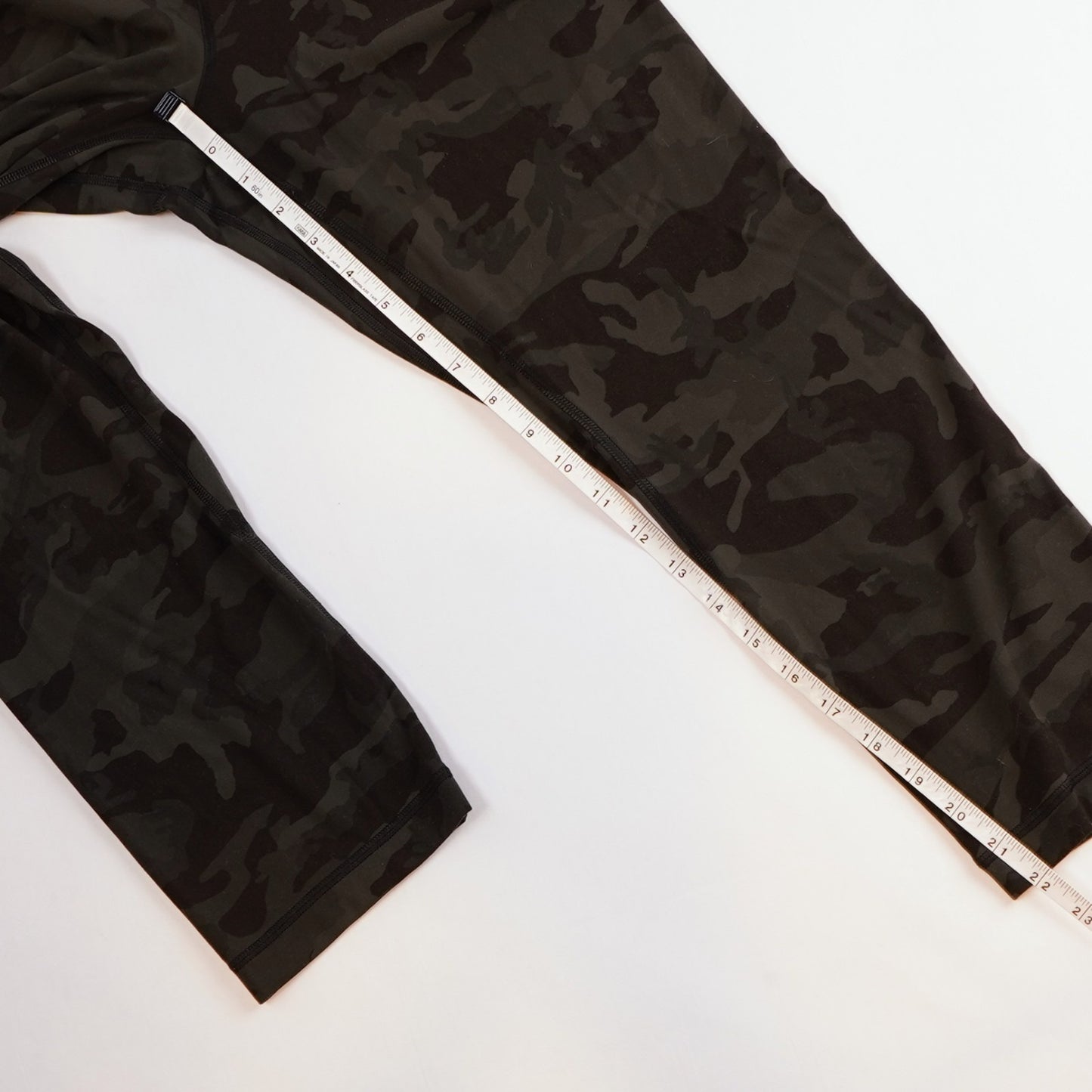 Lululemon Align Camo Crop Leggings - 8