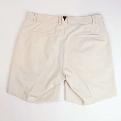 Nike Dri-Fit Victory Chino Khaki Beige Golf Shorts 7" - Size 34