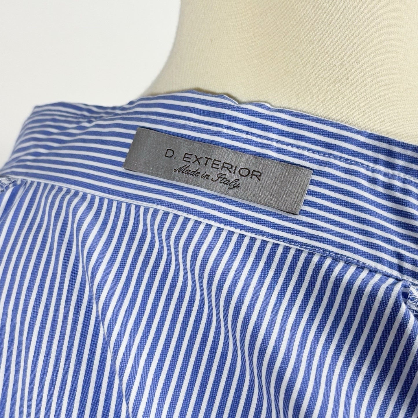 D. Exterior Button Up Blouse Ruffled Pinstripe Pleated Peekaboo Italy Medium