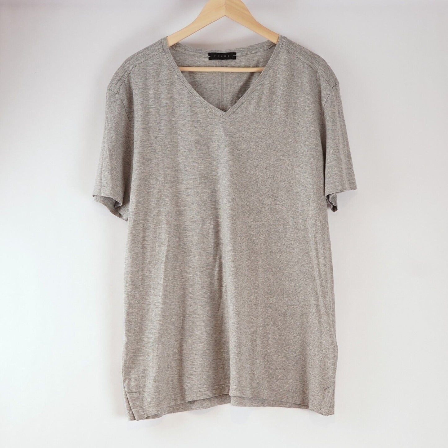 FALKE Daily Natural Cotton V-Neck Tee - XXL