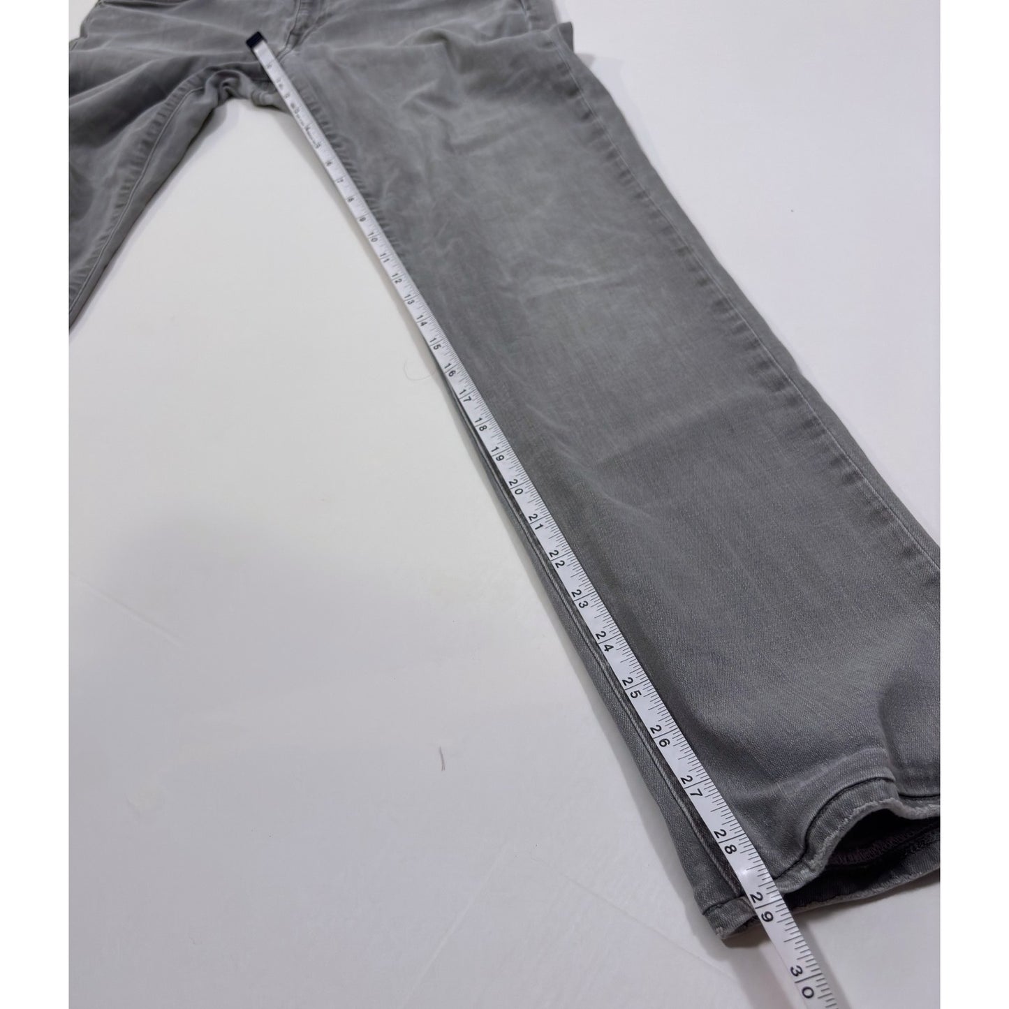 Joe's Jeans Brixton Straight + Narrow Gray Light Denim 32x29