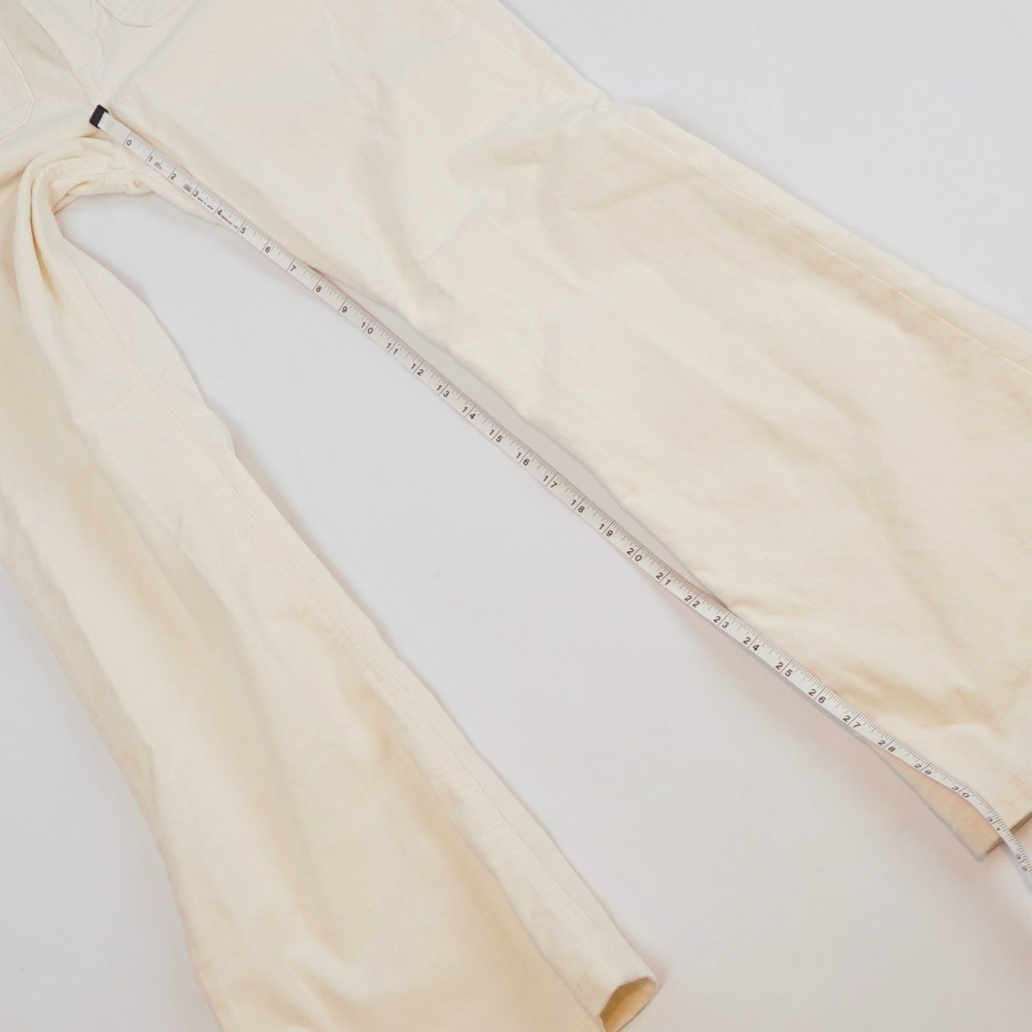 Gap 70's High Rise Flare Corduroy Jeans Cream White - 28/6