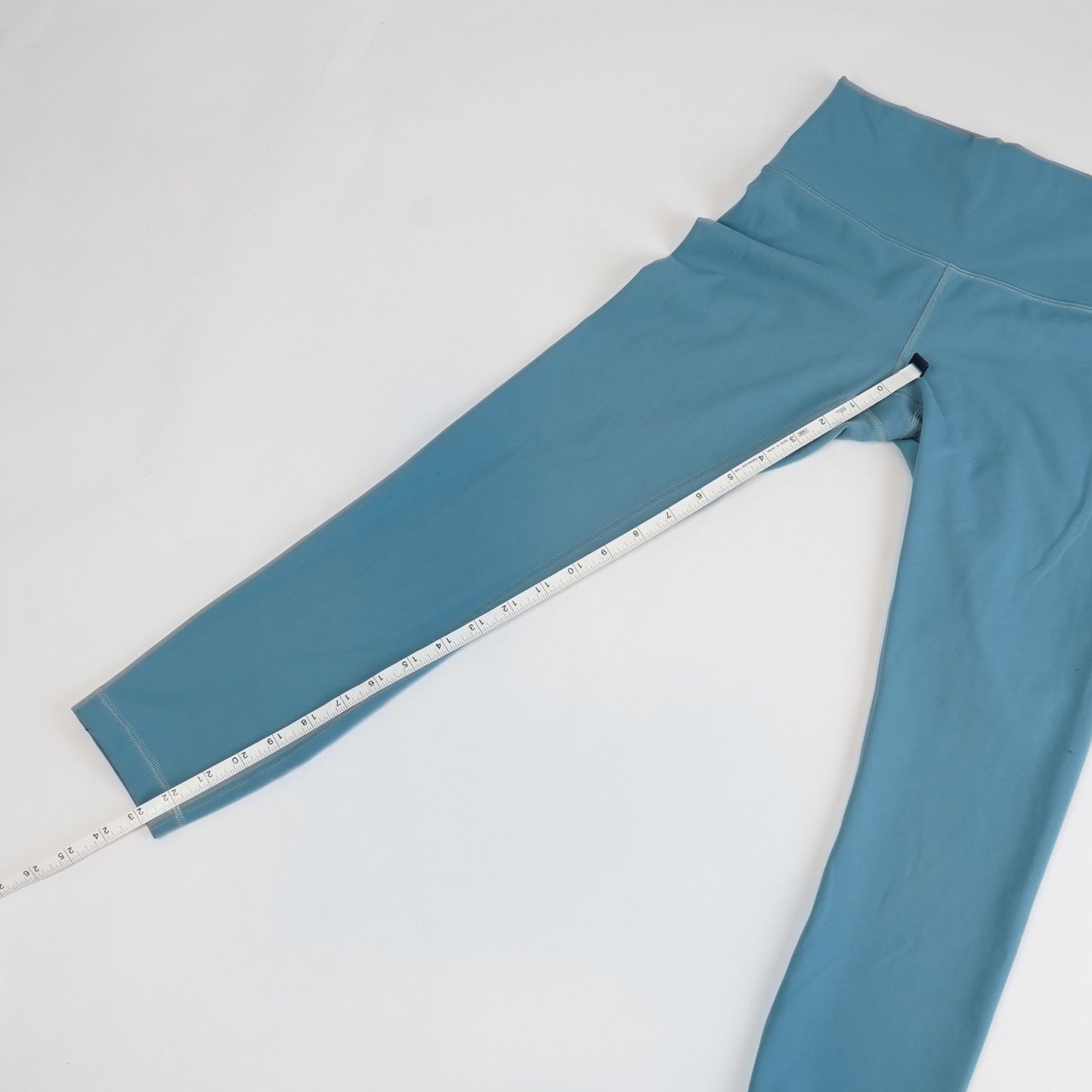 Lululemon Wunder Train Leggings High Rise Crop 23" Dusty Blue - 6