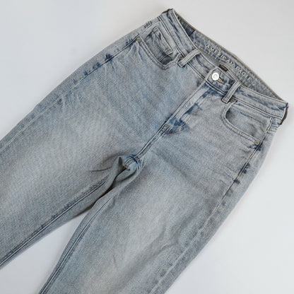 American Eagle Mom Straight Jeans Light Wash - 0 Short
