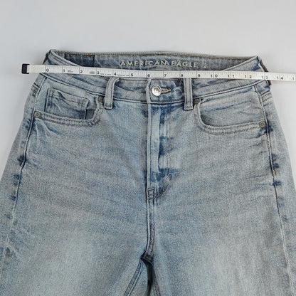 American Eagle Mom Straight Jeans Light Wash - 0 Short