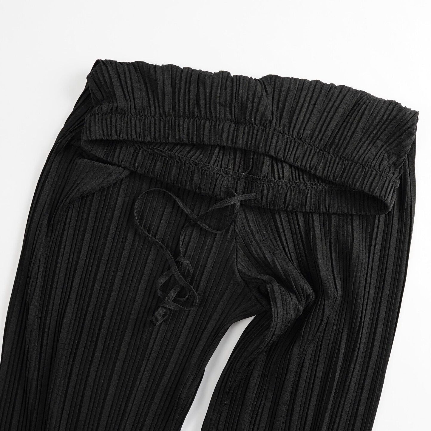 Uniqlo Women's Black Pleated Straight Pants - M - EUC