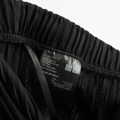 Uniqlo Women's Black Pleated Straight Pants - M - EUC
