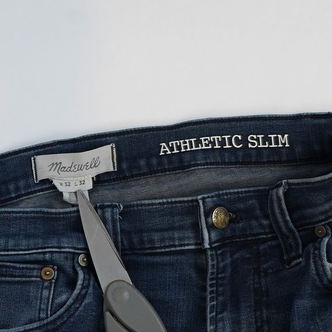 Madewell Athletic Slim Jeans Dark Wash Denim - 32 x 32