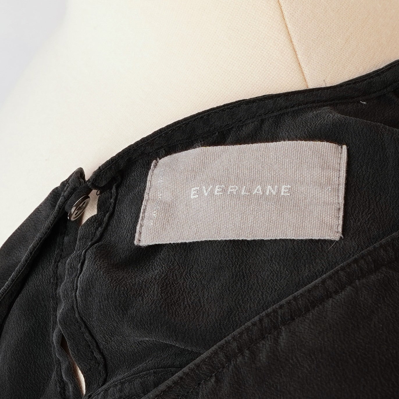 Everlane Silk Blouse Black Long Sleeve Cuffed - Size 4