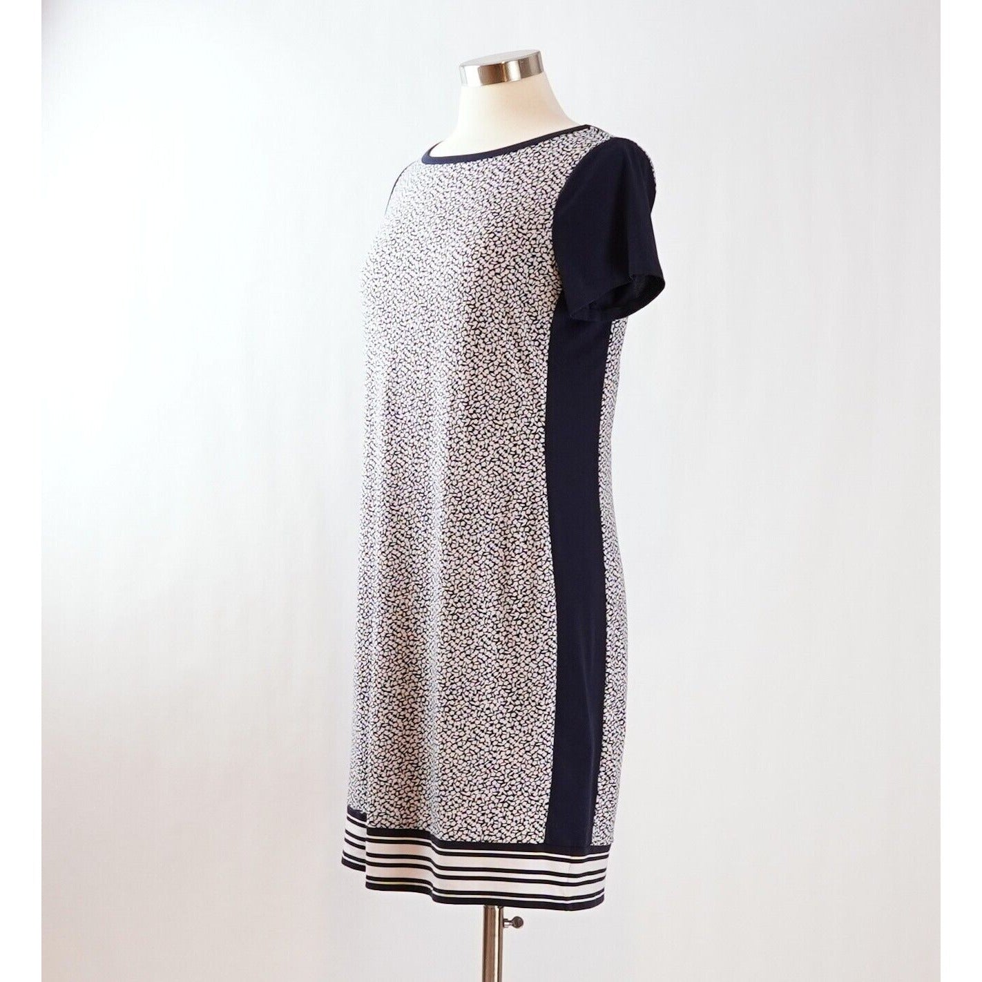 Michael Kors Navy White Short Sleeve Shift Dress - M