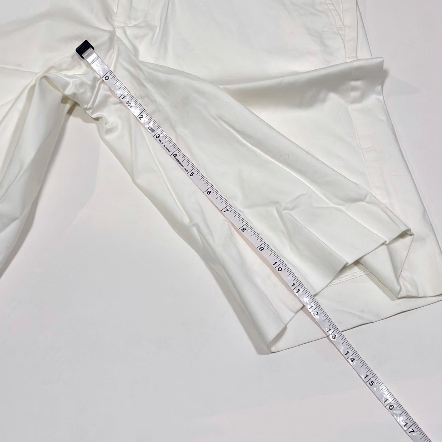 Ralph Lauren Golf Classic Fit White Bermuda Twill Chino Shorts - Size 8