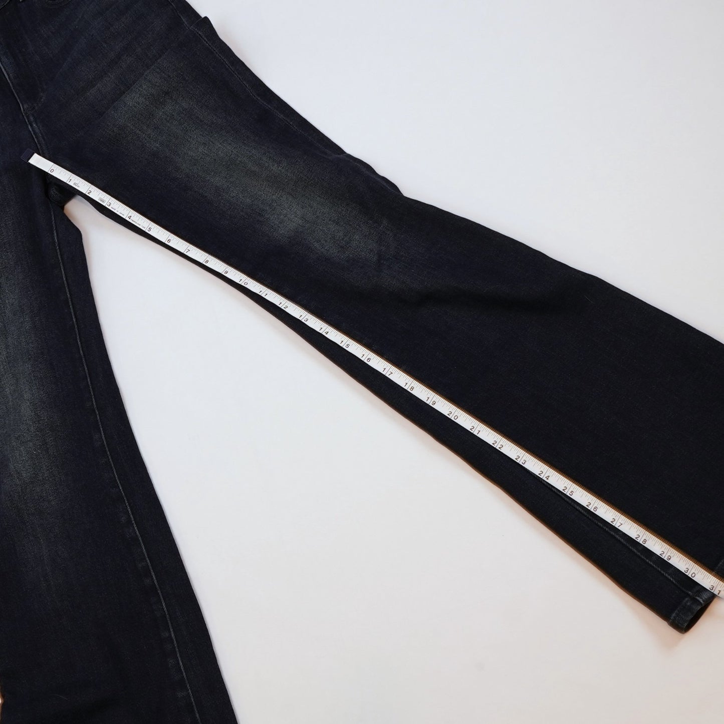 Pilcro Dark Wash Jeans High Rise Wide Leg Bootcut Flare 31" Inseam - Size 26