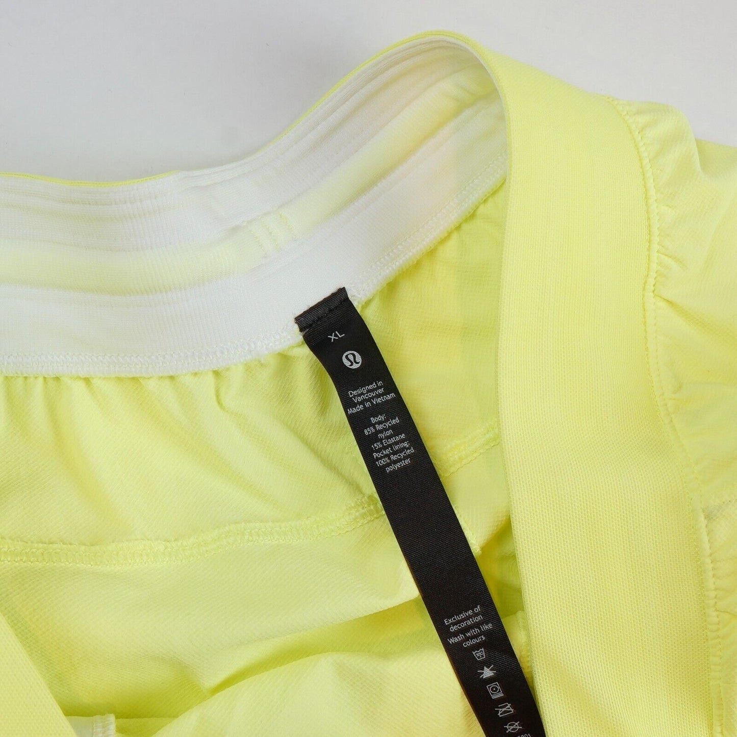 Lululemon License to Train Linerless Shorts Zap Yellow 5" - XL