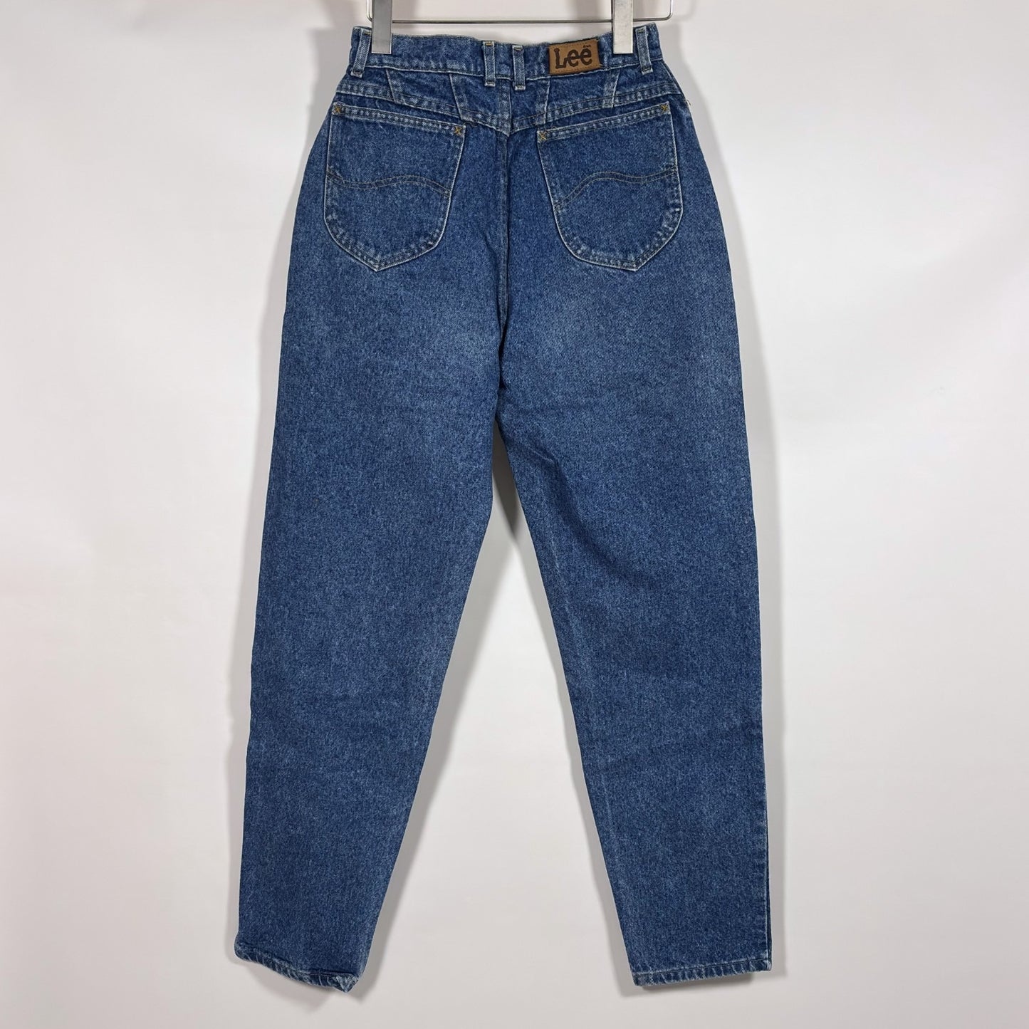 Vintage Lee Tapered Leg Mom Jeans 80s 90s Medium Wash - 10 Long