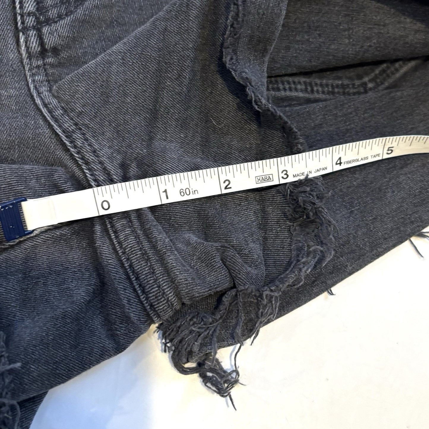 Madewell High Rise Cutoff Jean Shorts Black Denim Raw Hem - 29