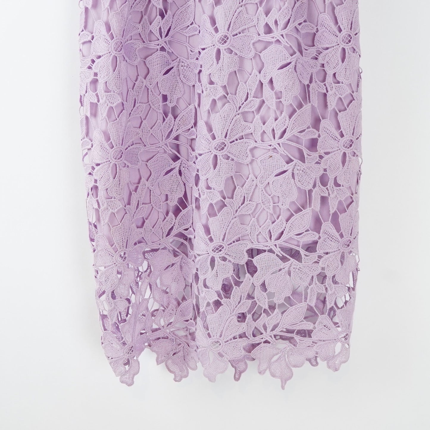 Love Ady Lavender Purple Floral Lace Overlay Dress - S