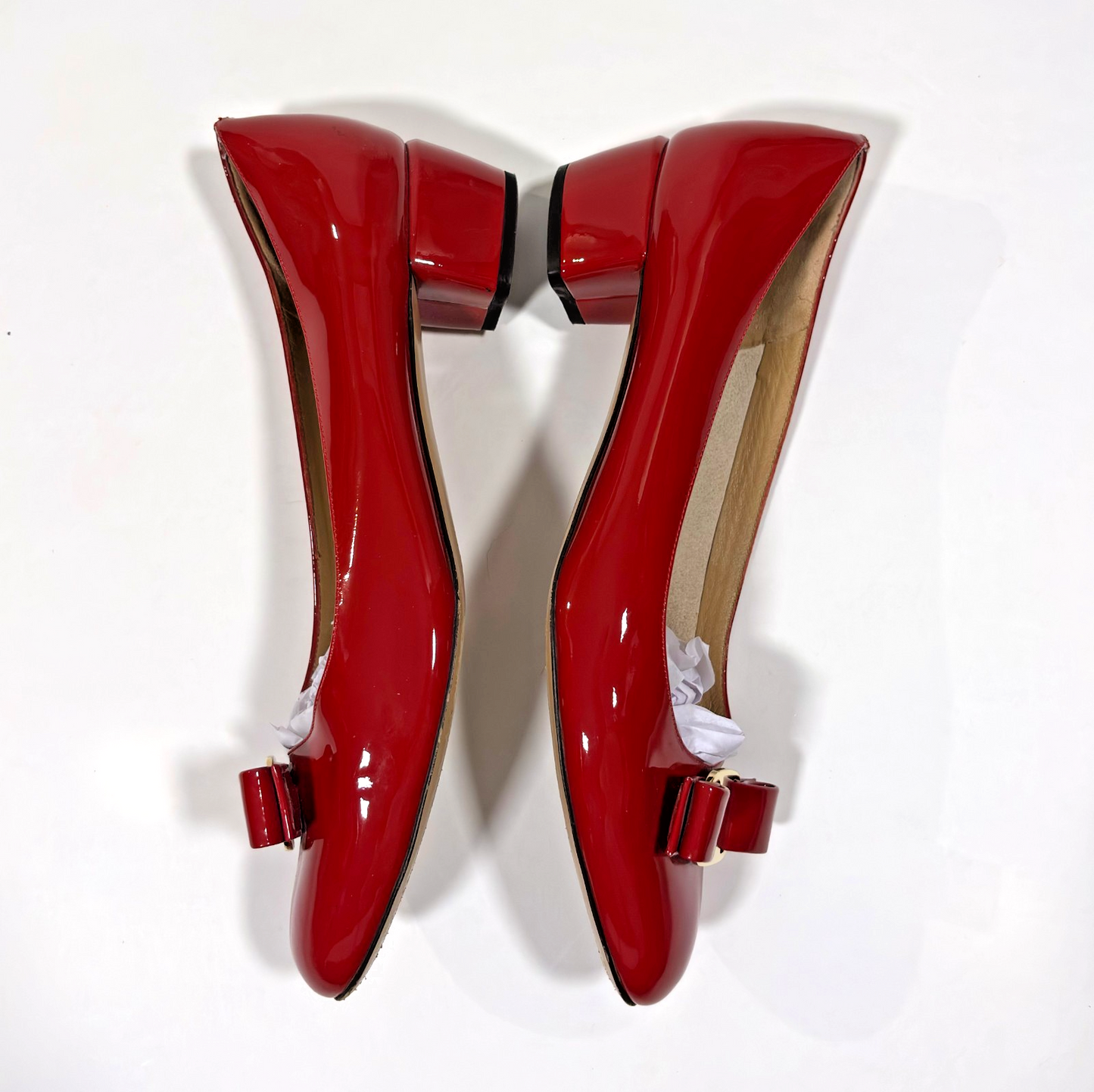 Salvatore Ferragamo Vara Bow Pumps Red Patent Leather - 10