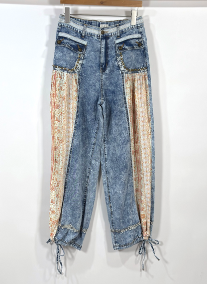 POL Denim and Floral Panel Studded and Lace Detailed Pants - M